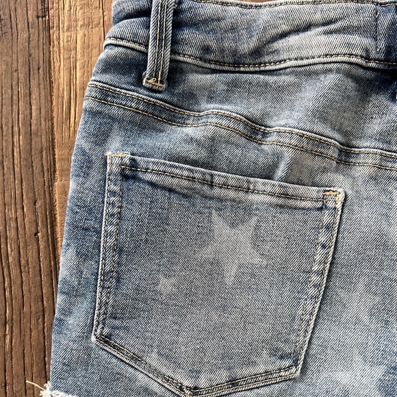 SO Blue Distressed Kids denim Girls Shorts with stars & frayed cuffed hem 10 - Picture 10 of 16